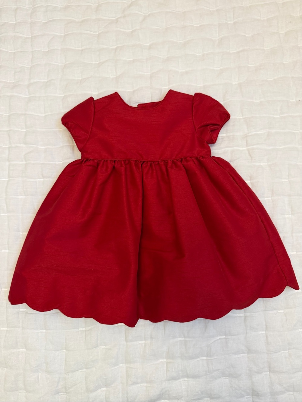 Luli & Me Red Scallop-Hem Puff Sleeve Dress